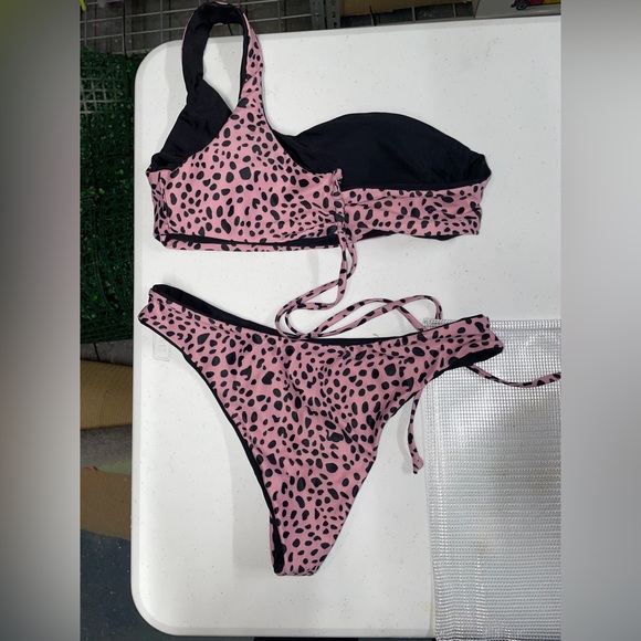 Reversible Bikini - Picture 2 of 3